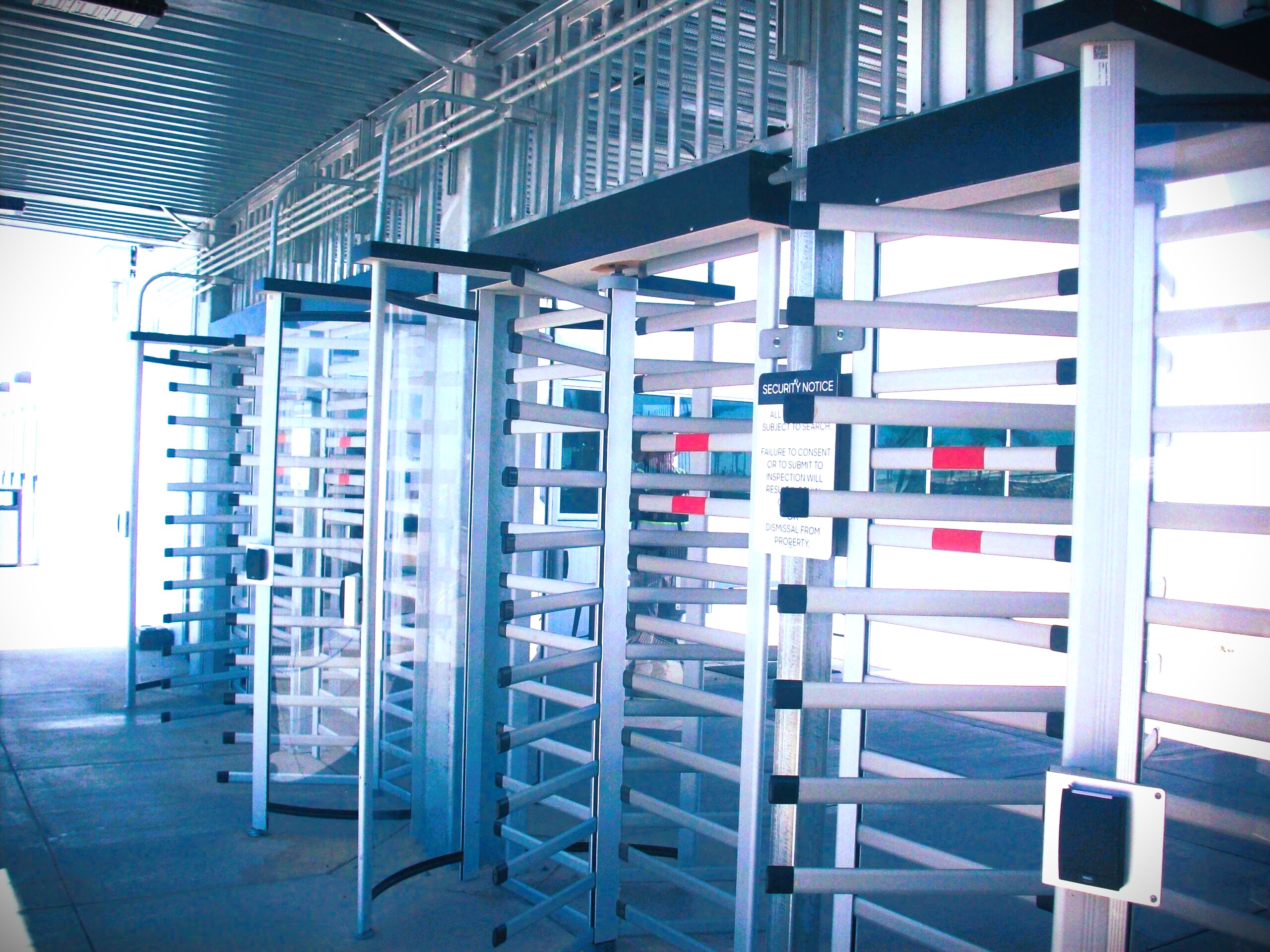 Full Height Security Turnstiles